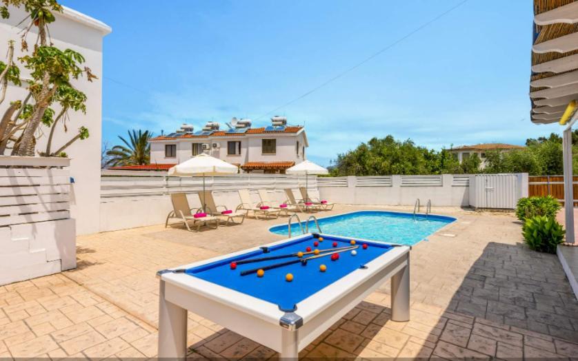 Sea Breeze Villas 阿尔加卡 外观 照片